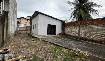 Oportunidade Única: Terreno na Av. Pedro Lazar - Ideal para Investidores!