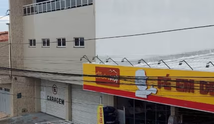 **Oportunidade Única: Prédio Comercial com 4 Pavimentos - Investimento Estratégico!**