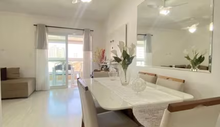 Apartamento Semimobiliado de 2 Quartos no Bairro Canto do Forte, Praia Grande -
