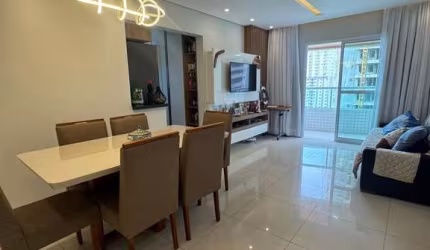 Apartamento à venda com 2 quartos 1 suíte e vista mar no bairro Guilhermina.