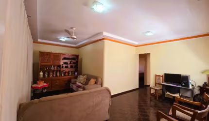 Casa terrea no bairro Antonio Marincek