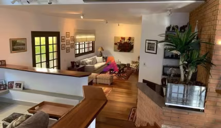 Casa com 4 dormitórios à venda 300m² Jardim das Colinas - São José dos Campos/SP