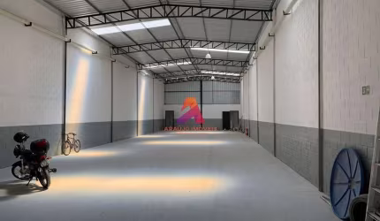 Galpão à Venda no Chácaras Reunidas - 500m² - (Renda Garantida)