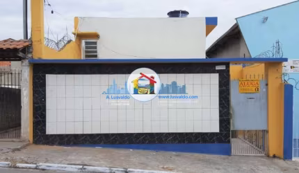 Casa térrea com quarto e cozinha na Vila Joaniza