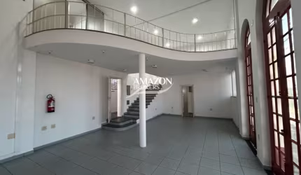 Ponto Comercial no Centro