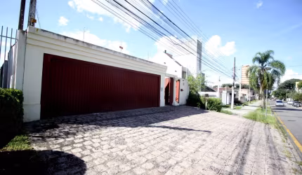 Água Verde  - Vende - Ótima para Comercial ou residencial