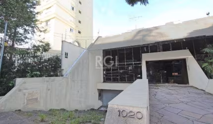 Apartamento para Venda - 388m², 4 dormitórios, sendo 3 suites, 3 vagas - Auxiliadora