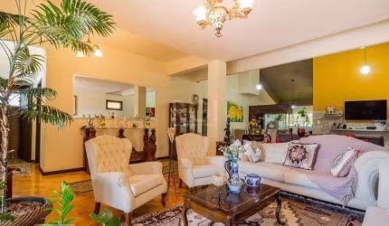 Casa para Venda - 294.4m², 4 dormitórios, sendo 2 suites, 2 vagas - Nonoai