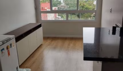Apartamento à venda na Cidade Baixa COM GARAGEM!