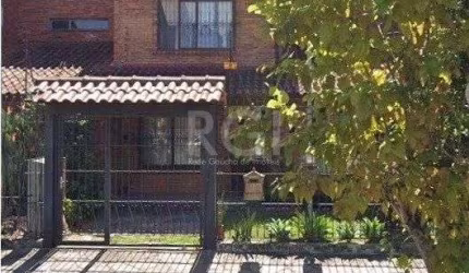 Casa para Venda - 118m², 3 dormitórios, sendo 1 suites, 2 vagas - Cristal