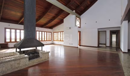 Casa Comercial para Venda - 840m², 0 dormitórios, 10 vagas - Medianeira