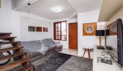 Casa de 117m² - 3 dormitórios e 1 vaga no bairro Hípica