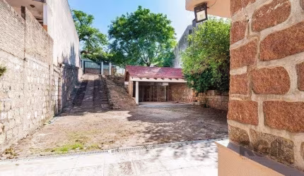 Terreno a venda no bairro três figueiras