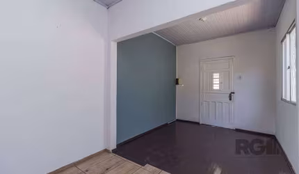 Casa de 5 dormitórios no bairro Sarandi