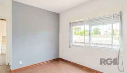 Apartamento com 1 dormitório no bairro camaquã