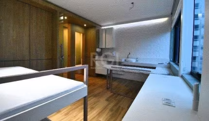 Conjunto/Sala para Venda - 25.81m², 0 dormitórios, Menino Deus
