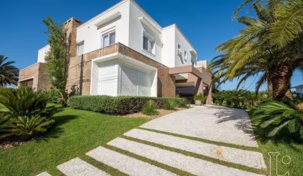 Casa em Condomínio em Belém Novo