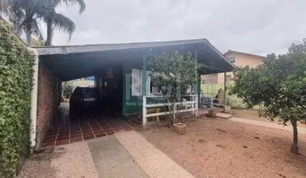 Casa para Venda - 120m², 3 dormitórios, sendo 1 suites, 2 vagas - Ipanema/ Bahamas