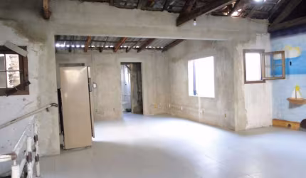 Predio para Venda - 130.67m², 4 dormitórios, Farroupilha