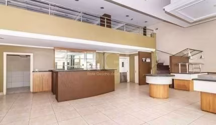Loja para Venda - 328.45m², 0 dormitórios, São João
