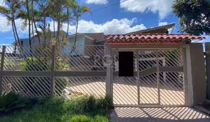 Casa para Venda - 109.08m², 2 dormitórios, sendo 1 suites, 3 vagas - Restinga