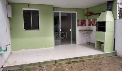 Casa linda com vista para o Rio com 3 pavimentos com duas suíte