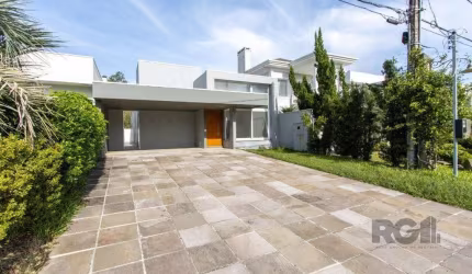 Casa em Condomínio em Chapéu do Sol