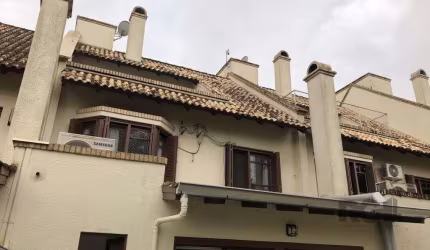 Casa em Condomínio em Vila Assunção
