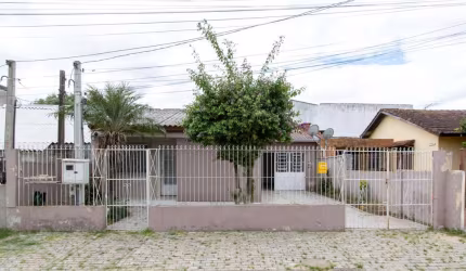 CASA TRÊS DORMITÓRIOS NA RESTINGA NOVA