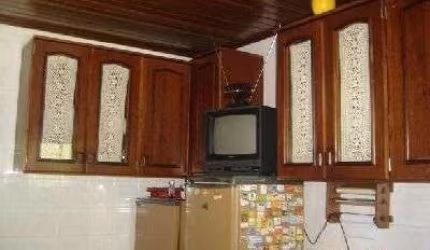 Casa em Porto Alegre, no bairro Ipanema, com 3 dormitório(s), e 3 banheiros, à venda.
