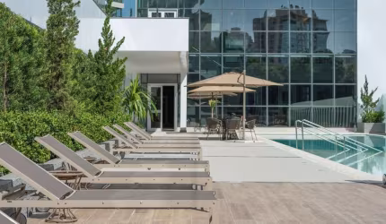 Apartamento para Venda - 307.61m², 3 dormitórios, sendo 3 suites, 4 vagas - Jardim Europa
