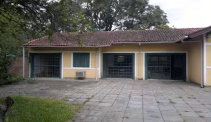 Casa para Venda - 260m², 3 dormitórios, 4 vagas - Aberta Dos Morros