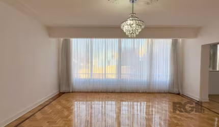 SUPER APARTAMENTO REFORMADO DE 3 DORMITÓRIOS EM ÓTIMA LOCALIZAÇÃO NA DUQUE