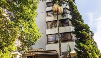 Espetacular Apto. semi mobiliado no bairro Rio Branco, Porto Alegre/RS, um por andar, 195m, andar alto, lareira, churrasqueira, 3 suites, 4 vagas