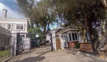 Casa para Venda - 253m², 3 dormitórios, sendo 3 suites, 2 vagas - Vila Assunção