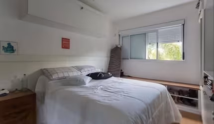 Apartamento, 55 m² / 2 Dormitórios Bairro Tristeza