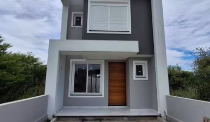 Casa 3 dormitórios no bairro Aberta dos Morros