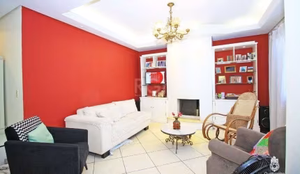 Casa para Venda - 130m², 3 dormitórios, sendo 1 suites, 4 vagas - Sarandi