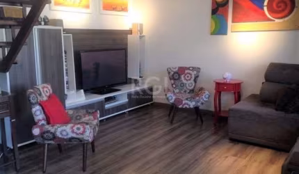 Casa para Venda - 130m², 3 dormitórios, sendo 2 suites, 6 vagas - Nonoai