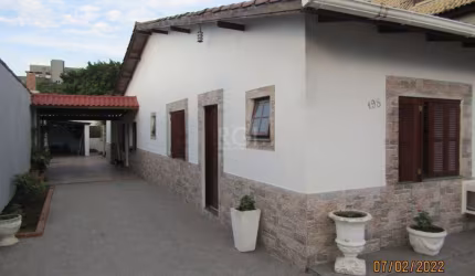 Casa para Venda - 154.78m², 3 dormitórios, sendo 1 suites, 3 vagas - Camaquã