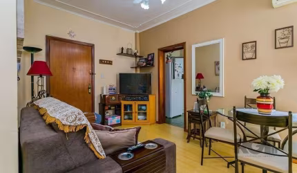Apartamento 2 dormigtórios à venda Rua Teixeira de Freitas, Santo Antônio - Porto Alegre