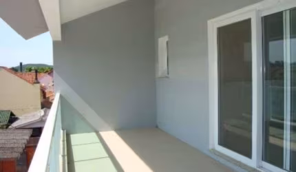 Casa para Venda - 353m², 3 dormitórios, sendo 1 suites, 3 vagas - Guarujá