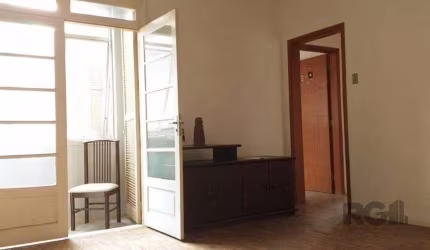 Excelente apartamento de 92m² com 3 dormitórios.