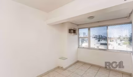 Excelente cobertura de 150m² 3 dormitórios com 3 banheiros.