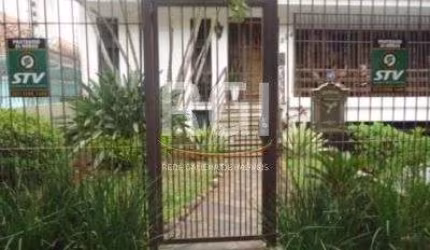 Casa para Venda - 330m², 4 dormitórios, 2 vagas - Glória