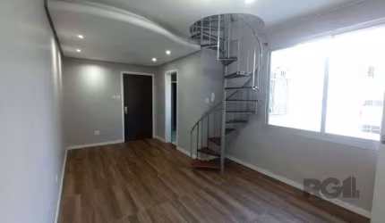Cobertura 139m², 2 dormitórios, terraço, 2 vagas no bairro Santana