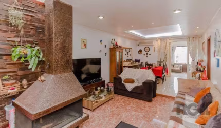 Casa 394m², 4 dormitórios, 4 vagas no bairro Cristo Redentor