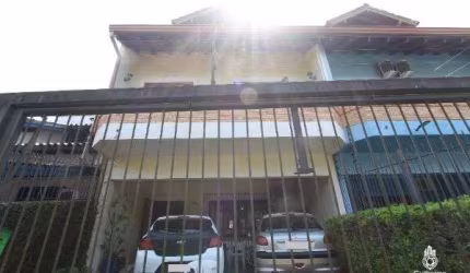 Casa para Venda - 200m², 4 dormitórios, sendo 1 suites, 3 vagas - Ipanema