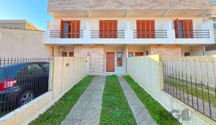 Casa para Venda - 79m², 2 dormitórios, sendo 2 suites, 2 vagas - Portal do Guarujá