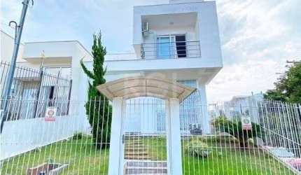 Casa em Porto Alegre, no bairro Aberta dos Morros, com 3 dormitório(s), e 3 banheiros, à venda.